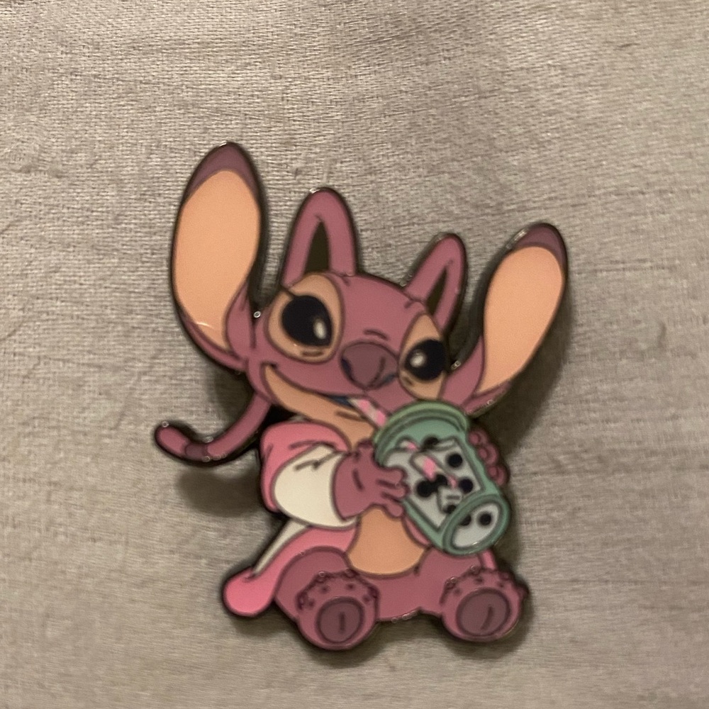 Loungefly Disney lilo & stitch Angel Enamel Pin blind box mystery Pin (Opened)